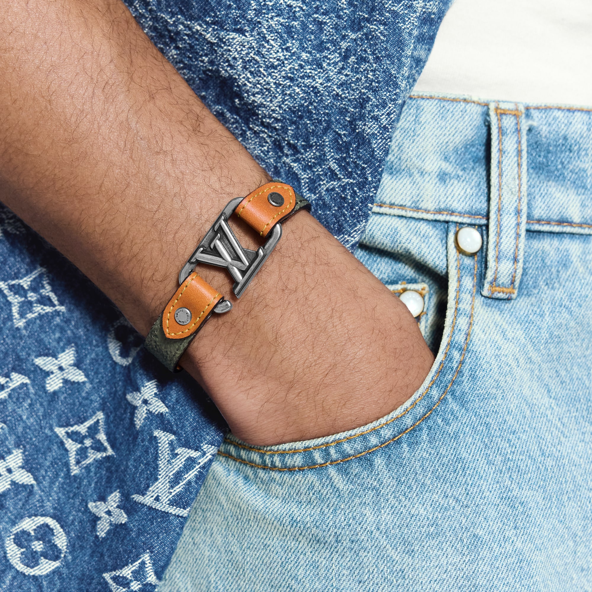 アクセサリー LOUISVUITTON LV slim bracelet LV Slim Dimension Monogram Surplus Bracelet - Fashion Jewelry